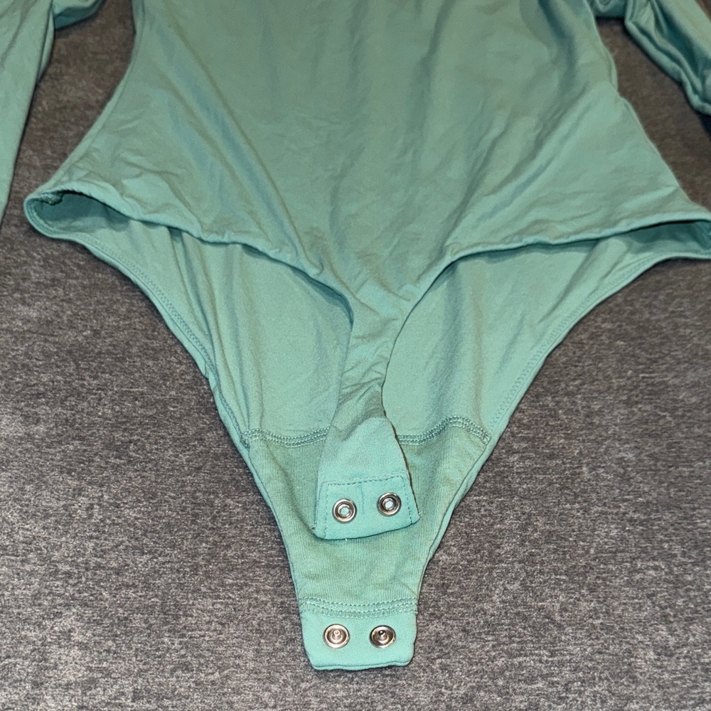 Auden Luxury Collection-NWOT Women's Long Sleeve Teal Bodysuit Size Medium - Picture 14 of 15